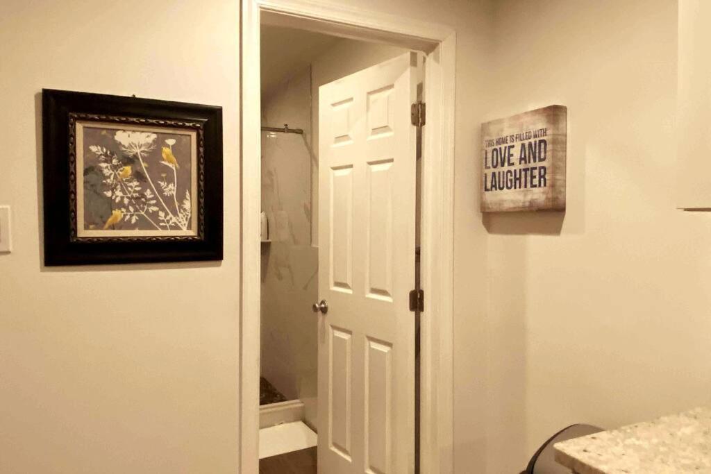 شقة Modern Cozy Unit Near Geno'S & Pat'S فيلادلفيا المظهر الخارجي الصورة